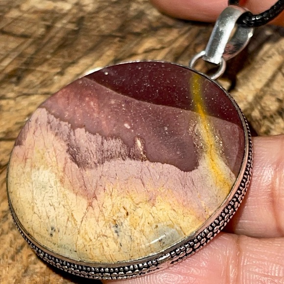 Detailed Round Burgundy & Yellow Mookaite Pendant 2” - Picture 6 of 15